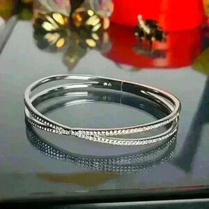 Silver tone rhinestones bracelet